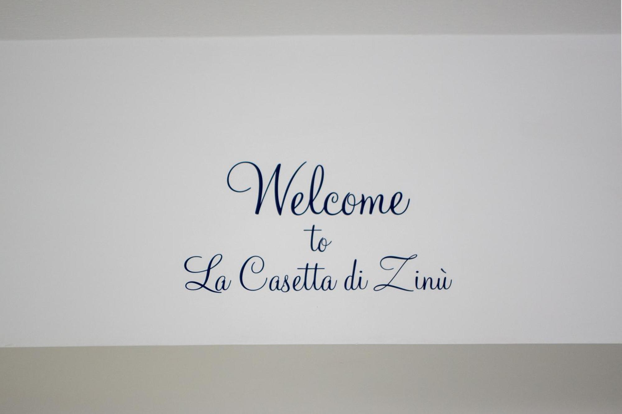 Casa Vacanze La Casetta Di Zinu' 恩佩多克莱港 外观 照片