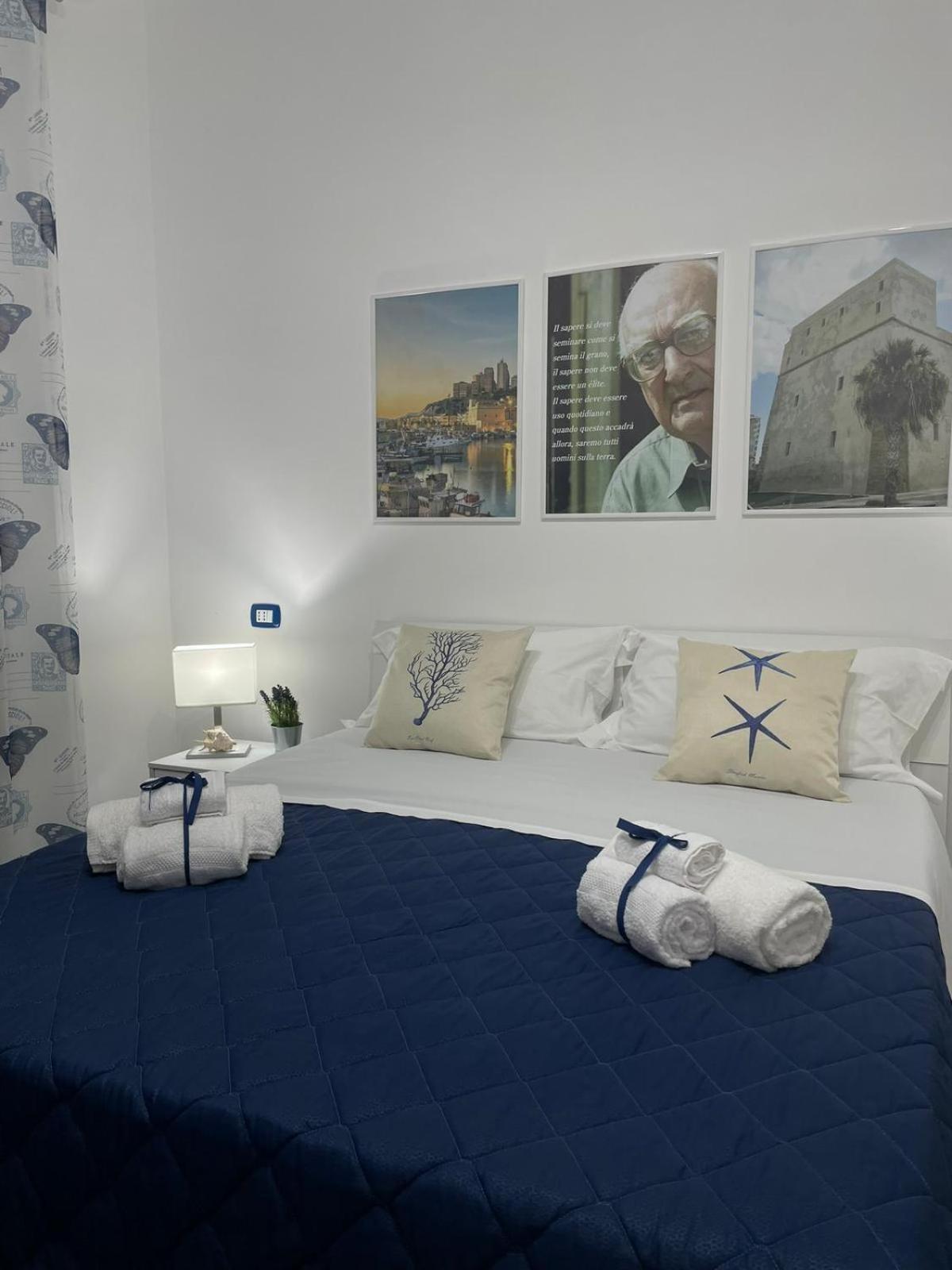 Casa Vacanze La Casetta Di Zinu' 恩佩多克莱港 外观 照片